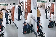 Un homme se transforme en chaise humaine pour sa femme enceinte (vidéo) Un homme se transforme en chaise humaine pour sa femme enceinte (vidéo)