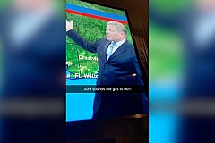 Un présentateur météo lâche un pet en direct à la télévision (vidéo)