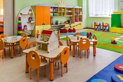 Une fillette de 10 ans tue un bébé de 6 mois en lui piétinant la tête Une fillette de 10 ans tue un bébé de 6 mois en lui piétinant la tête