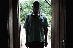 Au Malawi, Louis, une « hyène » payée pour violer Au Malawi, Louis, une « hyène » payée pour violer