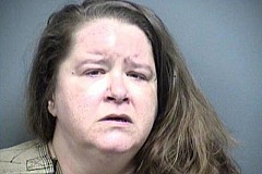 Etats-Unis : Elle s'assied sur son conjoint, il meurt asphyxié Etats-Unis : Elle s'assied sur son conjoint, il meurt asphyxié