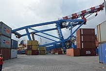 Port d’Abidjan: un navire heurte un portique et fait des dégâts matériels