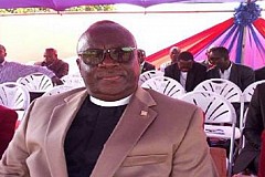 Ghana: Un pasteur poursuivi en justice par ses fidèles Ghana: Un pasteur poursuivi en justice par ses fidèles