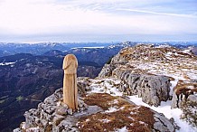 Autriche: Étrange «pénis» au sommet d'une montagne