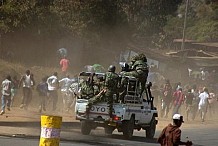 Une bousculade dans un stade fait 8 morts au Malawi