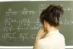 Un lycéen de 16 ans étrangle sa professeur de mathématiques