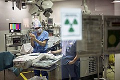 Le chirurgien lui enlève le mauvais testicule, il obtient 810 000 euros Le chirurgien lui enlève le mauvais testicule, il obtient 810 000 euros