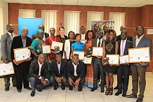 Entrepreneuriat: une fondation d’un groupe bancaire américain distingue sept jeunes Ivoiriens